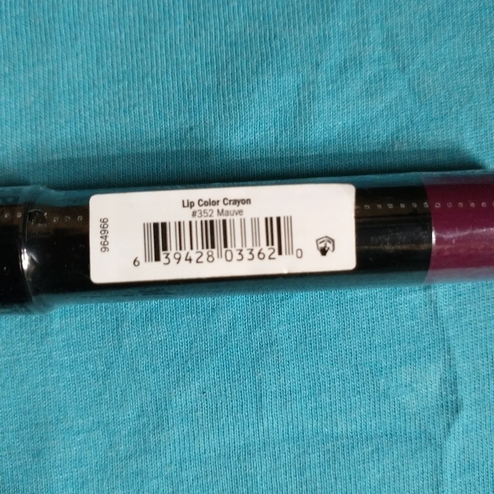 Mua lip color crayon 352 mauve